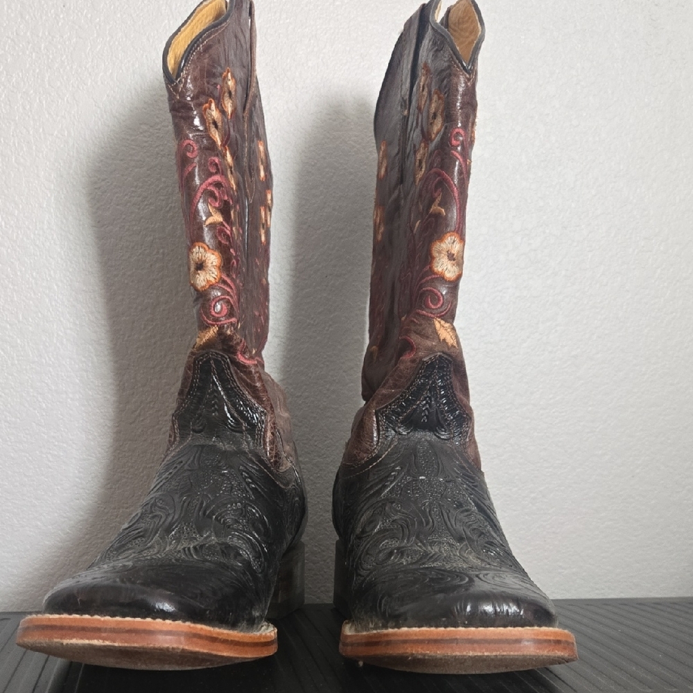 Cruzalta Leather Cowboy Boots